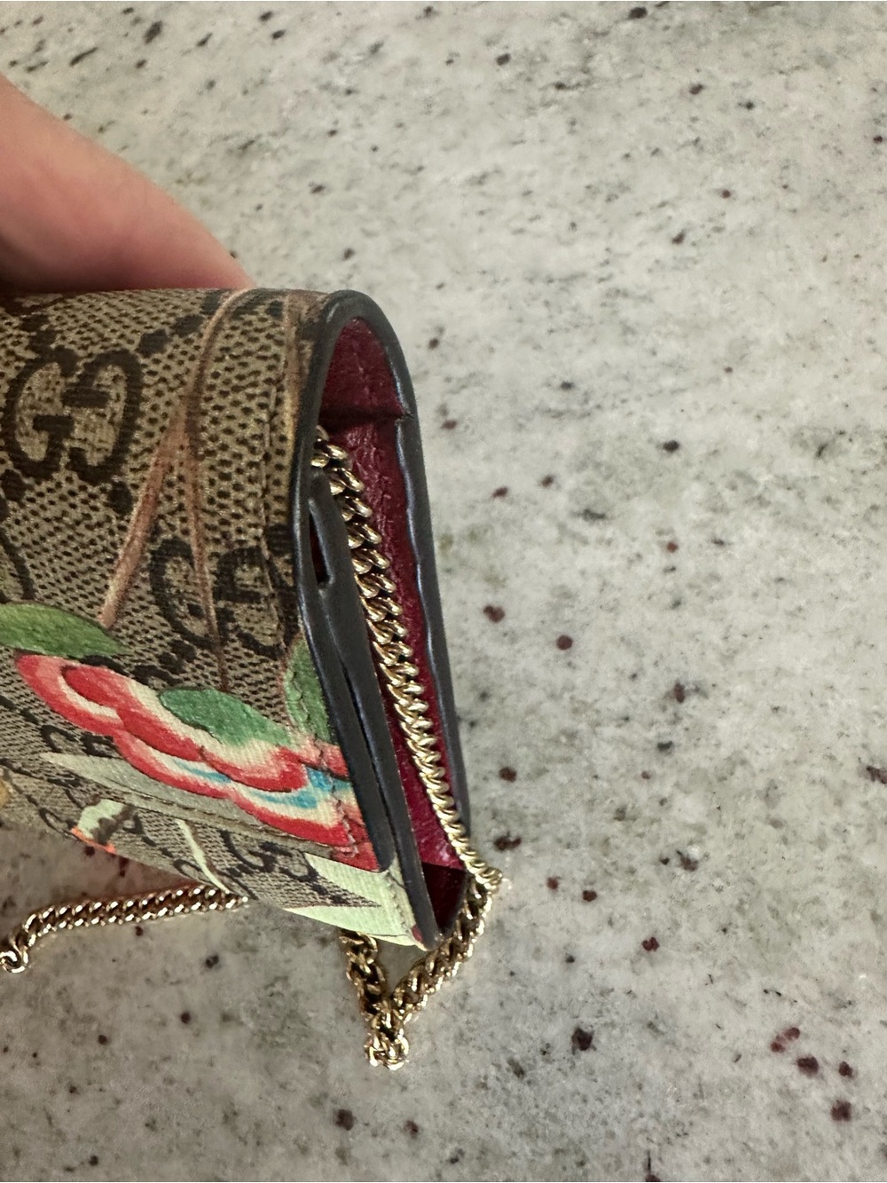 Gucci GG Supreme Floral-Print Flora Wallet on Chain, Authentic, No Callouts - Picture 2 of 9